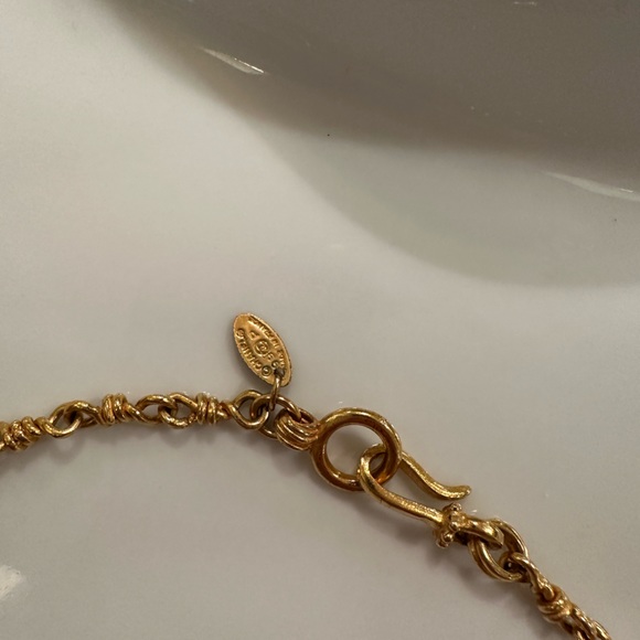 CHANEL Vintage Large Crystal Drop Necklace with CC Logo - Picture 3 of 4